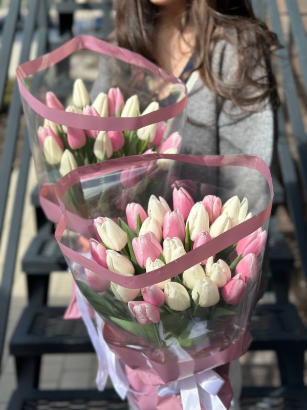 Букет микс тюльпанов